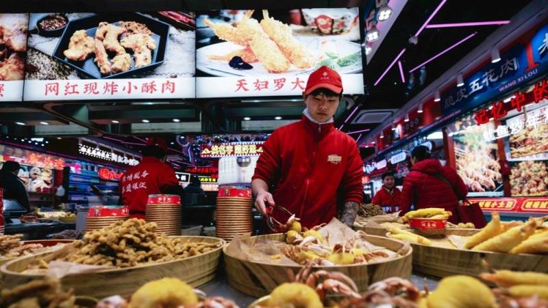 China’s annual inflation at 0.3% in May