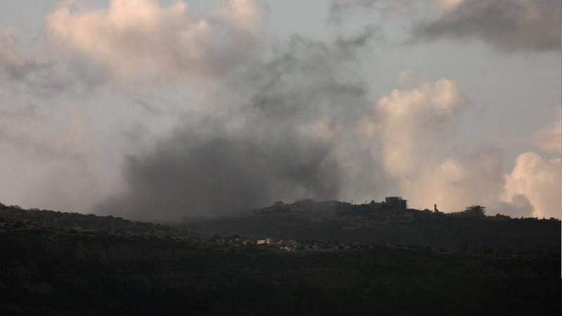 Israel strikes Hezbollah weapon depots