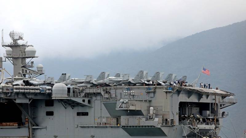 US aircraft carrier heads to Middle East