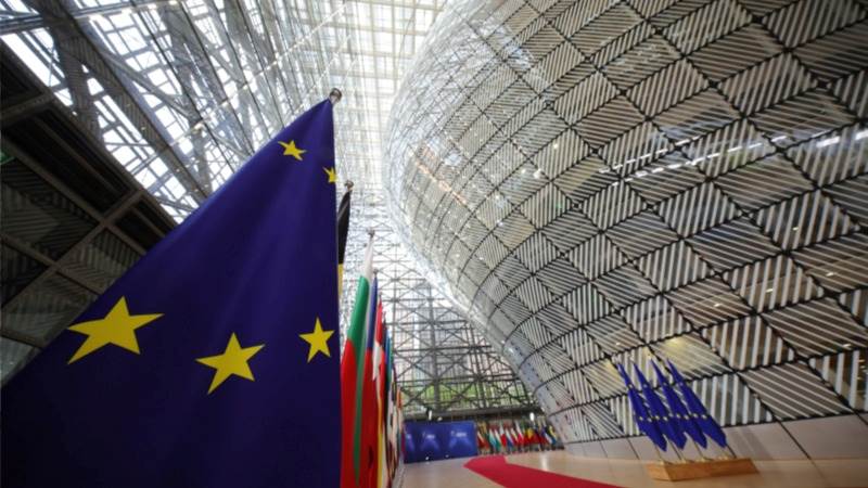 EU formally adopts 14th sanction package against Russia