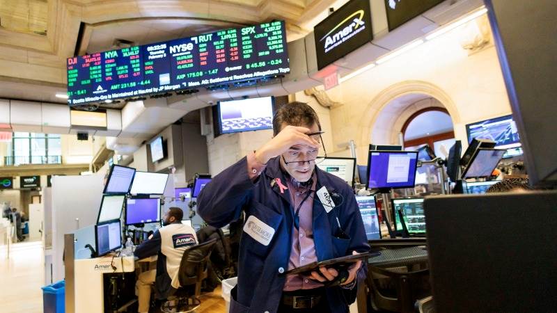 US opens mostly lower as data, earnings loom