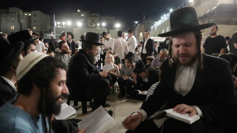 Israel’s court rules ultra-Orthodox must serve in military