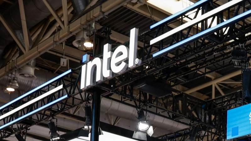 Intel presents optical compute interconnect chiplet