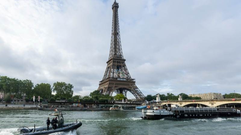 River Seine unswimmable, water test shows