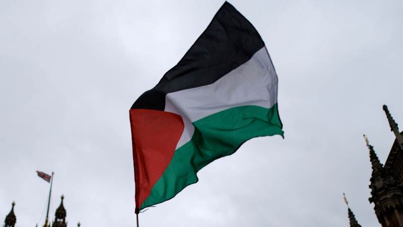 Palestinian Authority: Palestinians to decide who governs them