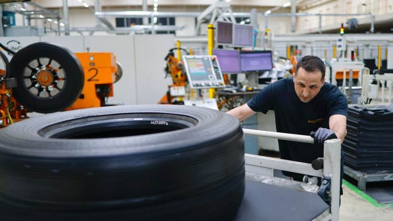 German manufacturing activity slows in June