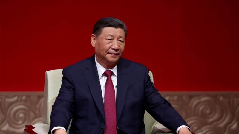 Xi embarks on state visit to Kazakhstan, Tajikistan