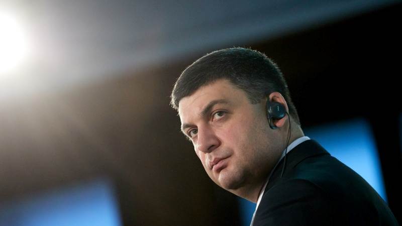 Moscow court orders arrest of ex-Ukraine PM