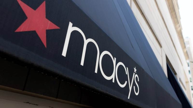 Investors allegedly once again raise buyout bid for Macy’s