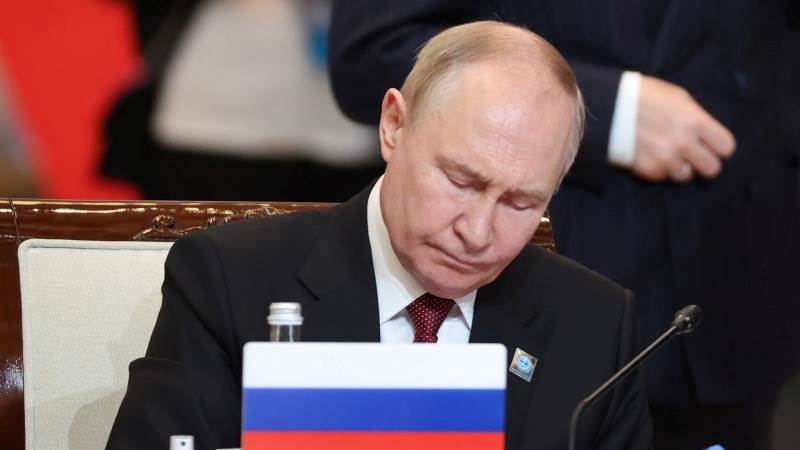 Putin says Ukraine peace talks remain on the table