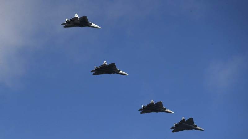 Russia launches daytime air raid on Ukraine