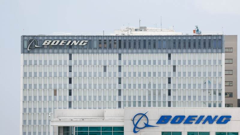 Boeing’s deliveries down 32% in Q2