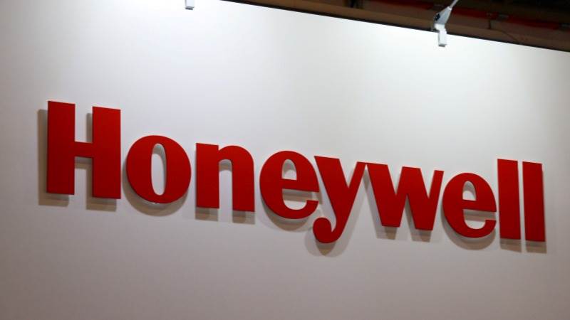 Honeywell to buy Air Products LNG business for $1.8B