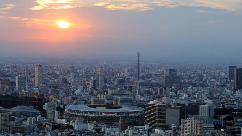 Asia mostly lower, Nikkei 225 drops 2.30% after data