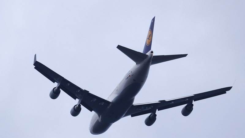 Lufthansa cuts EBIT outlook to €1.4 to €1.8 billion