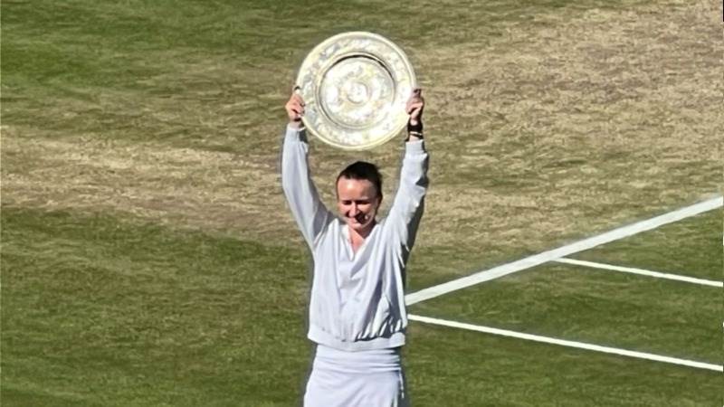 Krejcikova beats Paolini to win Wimbledon