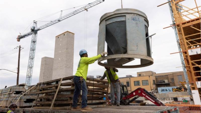 US home builder confidence declines in July