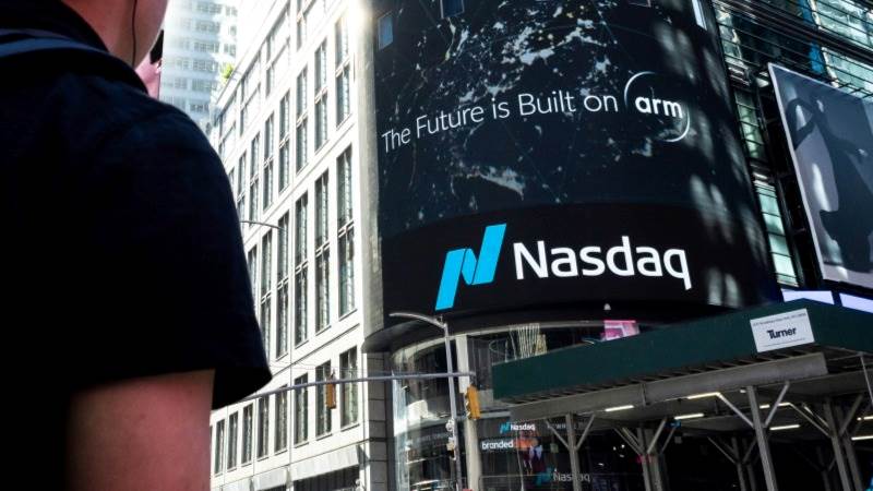 Nasdaq nosedives 3.6% at close as tech earnings disappoint