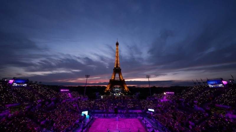 Major power outage hits large parts of Paris - Breaking The News