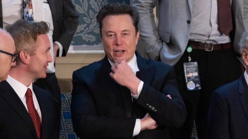 Musk: Biden admin importing voters