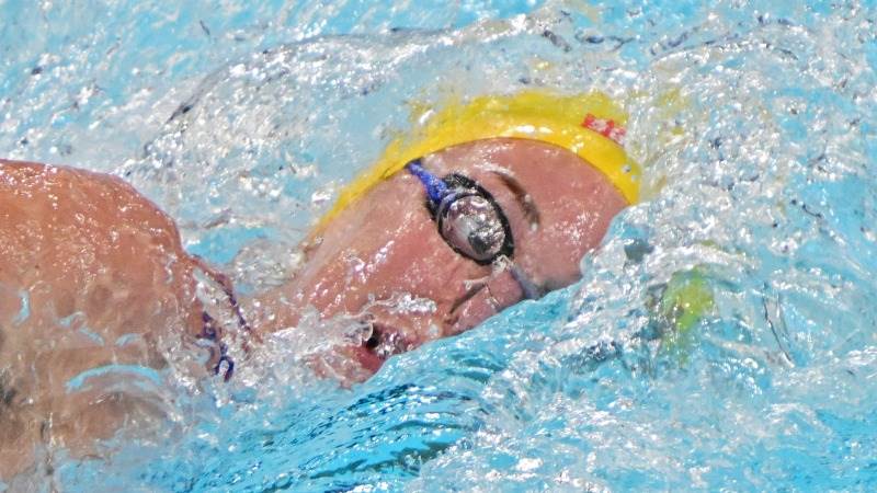 Swedish Sjoestroem wins gold in women’s 100m freestyle final