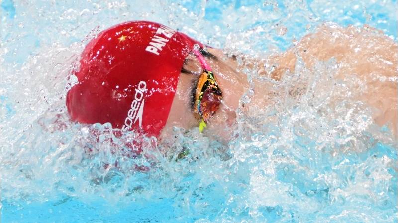 China’s Zhanle wins gold, sets WR in men’s 100m freestyle