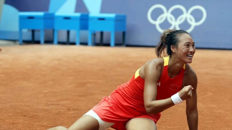 Qinwen Zheng wins Olympic tennis gold for China