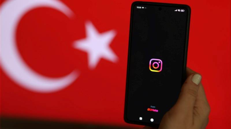 Turkey to meet with Instagram officials amid app blocking