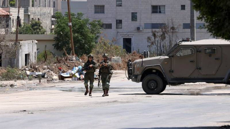 Israeli soldier wounded in car ramming in West Bank