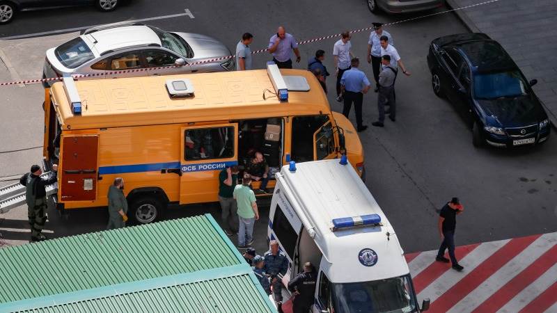 Explosion kills two people in Moscow