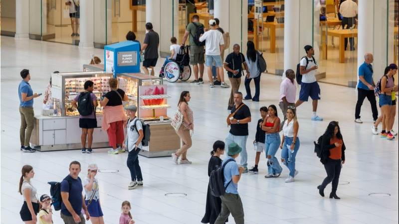 US consumer confidence strengthens in August