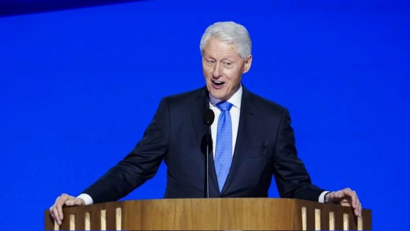 Bill Clinton: Trump creates and curates chaos