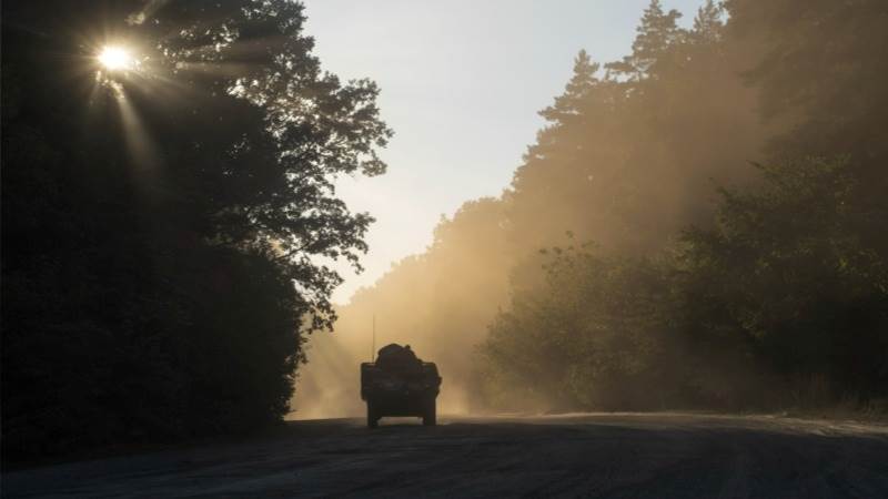 Ukraine says no threats detected at Belarusian border