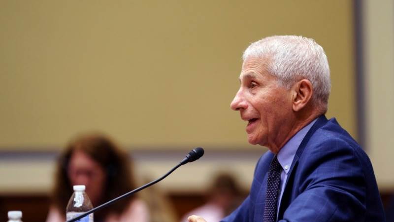 Fauci recovering at home from West Nile virus