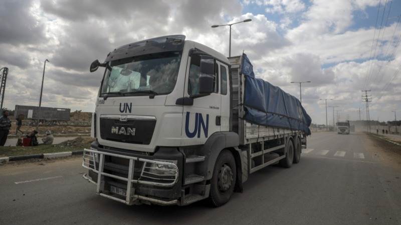 UN aid vehicle hit by Israeli gunfire in Gaza