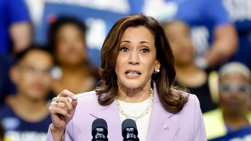 Harris in favor of having Republican in Cabinet