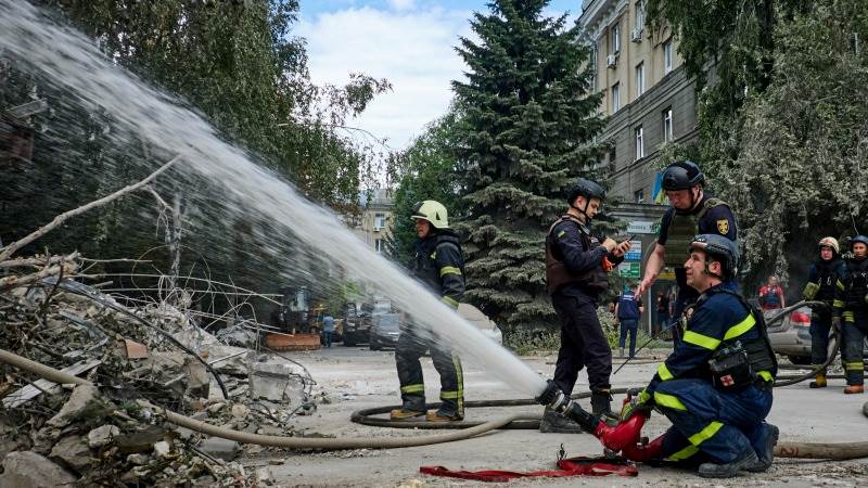 At least 4 killed in Russia’s strike on building in Kharkiv