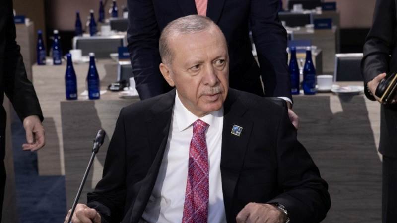 Erdogan: Turkey will balance relations with EU and SCO