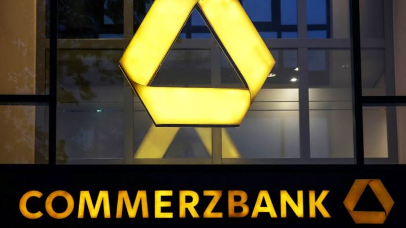 Commerzbank sheds 3% as German gov’t reduces stake