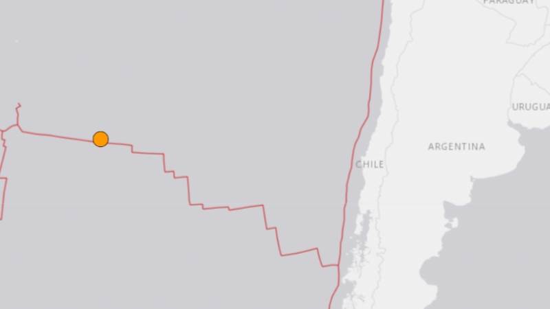 5.4-magnitude earthquake hits near Easter Island