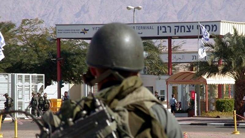 Israel closes all crossings with Jordan after attack