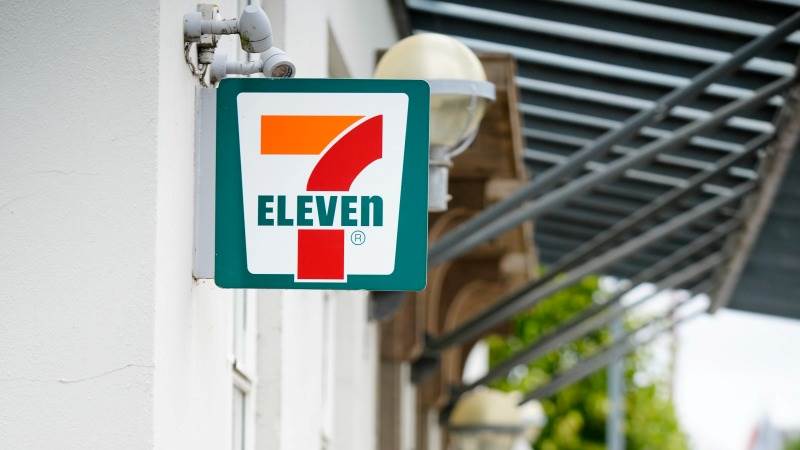 7-Eleven owner allegedly taps Nomura to advise on $39B takeover bid