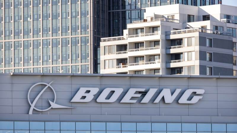 Fitch might lower Boeing’s rating if strikes persist