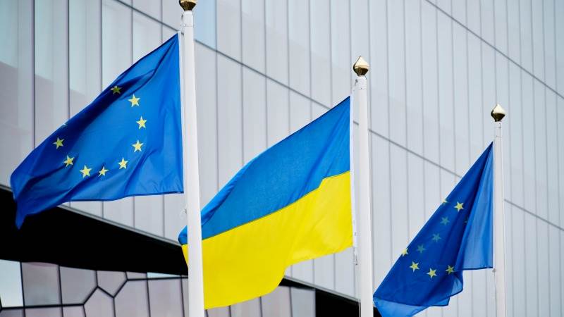 EU allegedly aims to raise up to €40B in loans for Kiev sans US