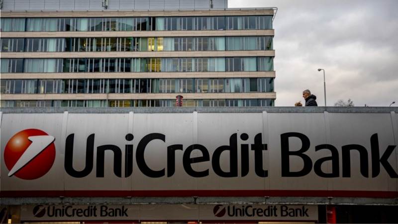 Unicredit could seek ECB approval to boost stake in Commerzbank