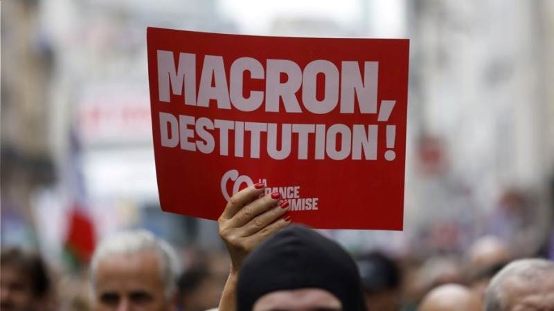 French National Assembly validates Macron’s impeachment case