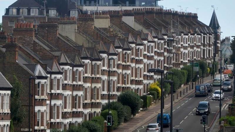 UK annual house price growth at 3.2% in September