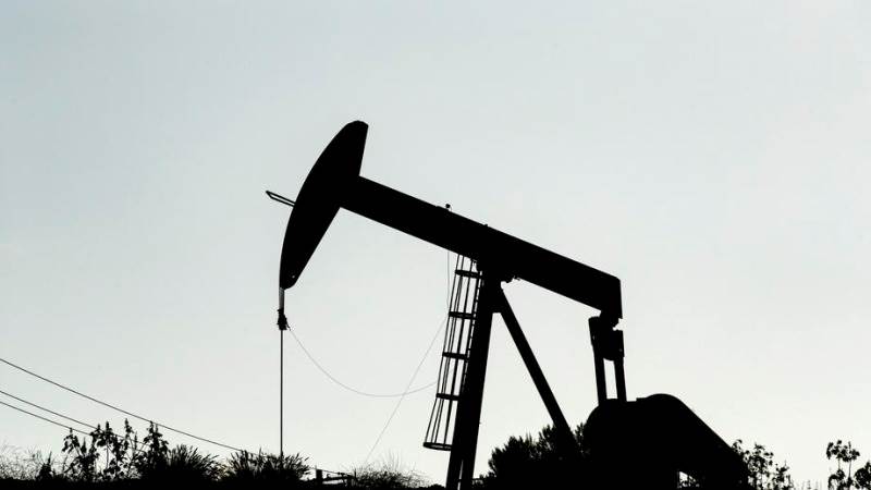 Oil surges 5% amid Iranian attack on Israel