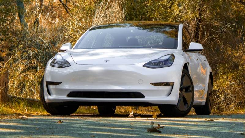 Tesla’s Q3 deliveries at 462,890