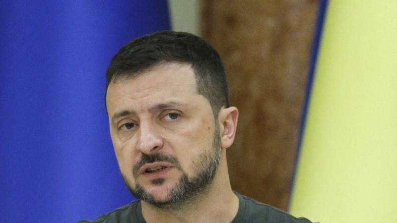 Zelensky undecided on strikes into Russia